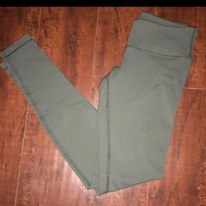 Lululemon leggings